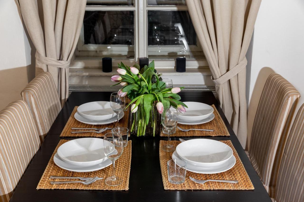 Classy Apartments Charles Bridge Prague Luaran gambar